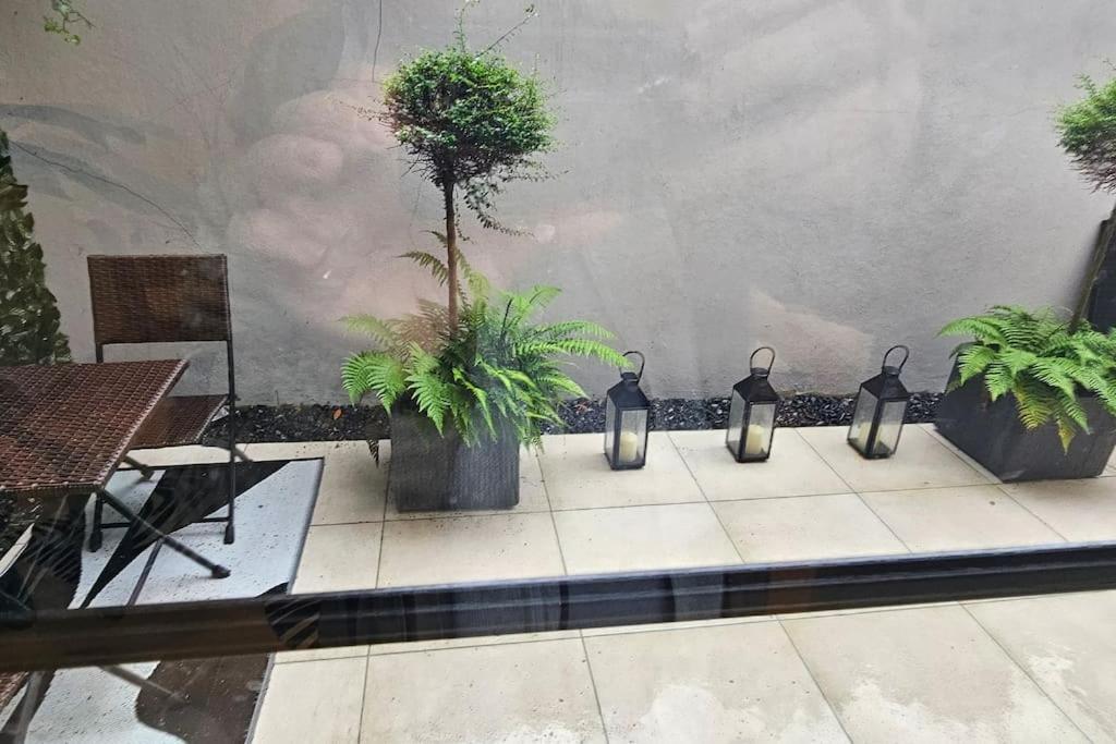 Stylish New 2 Bedroom Appartement Londres